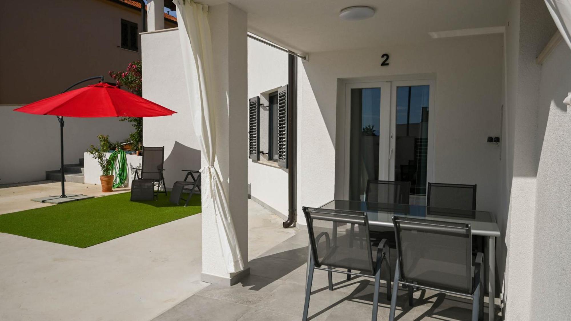 Casa Mira Apartments Liznjan Exterior photo